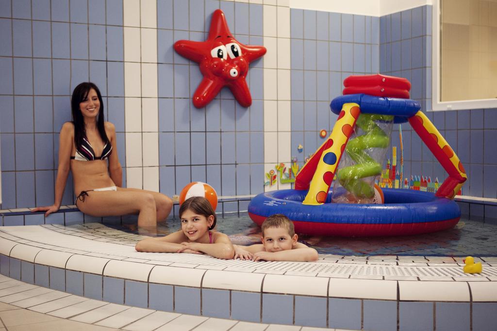 Napfeny Hotel Zalakaros Esterno foto
