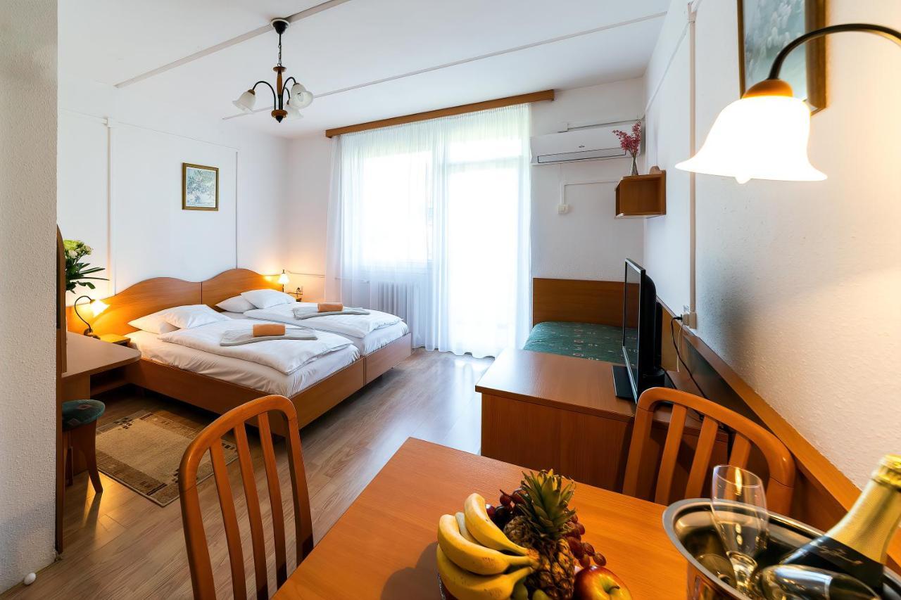 Napfeny Hotel Zalakaros Esterno foto