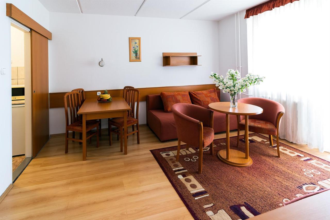 Napfeny Hotel Zalakaros Esterno foto