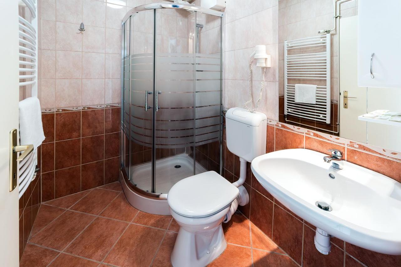 Napfeny Hotel Zalakaros Esterno foto