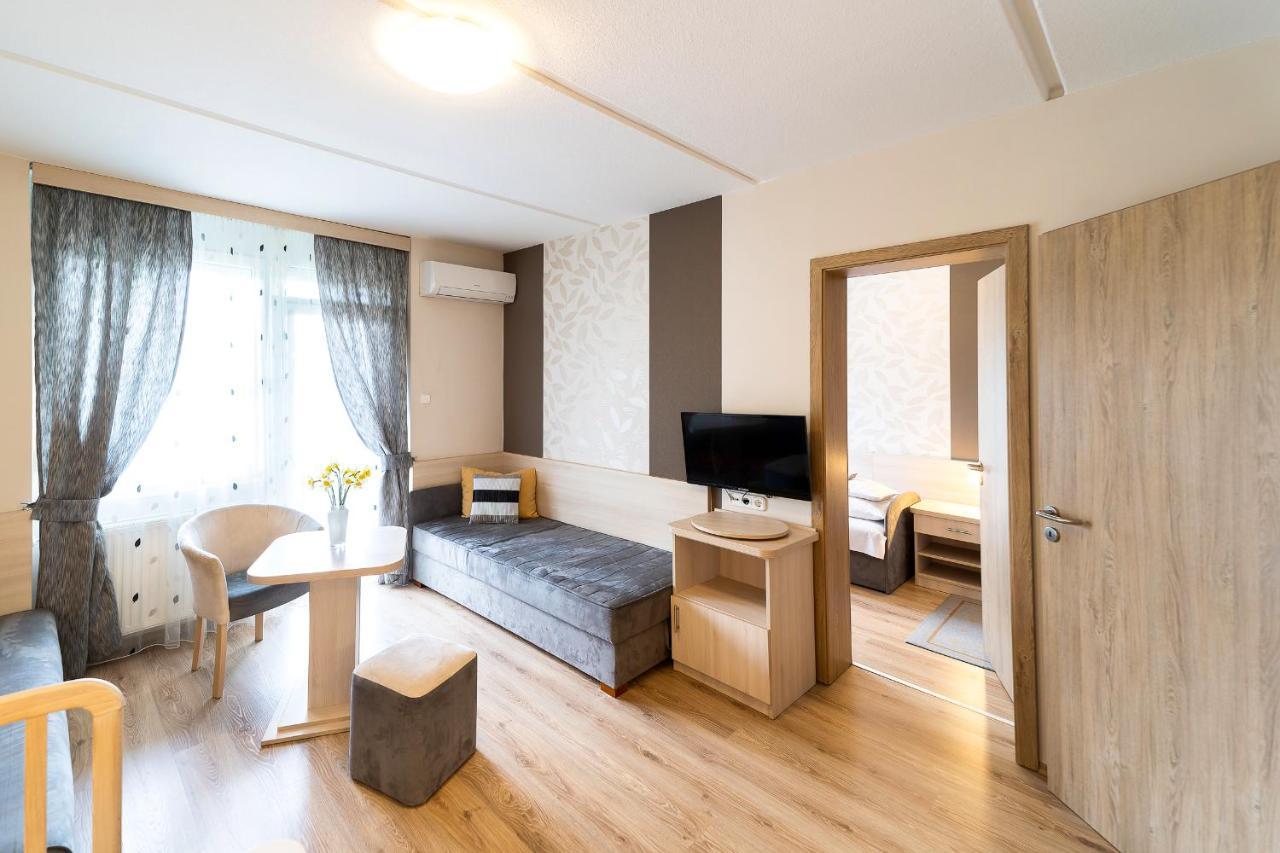 Napfeny Hotel Zalakaros Esterno foto