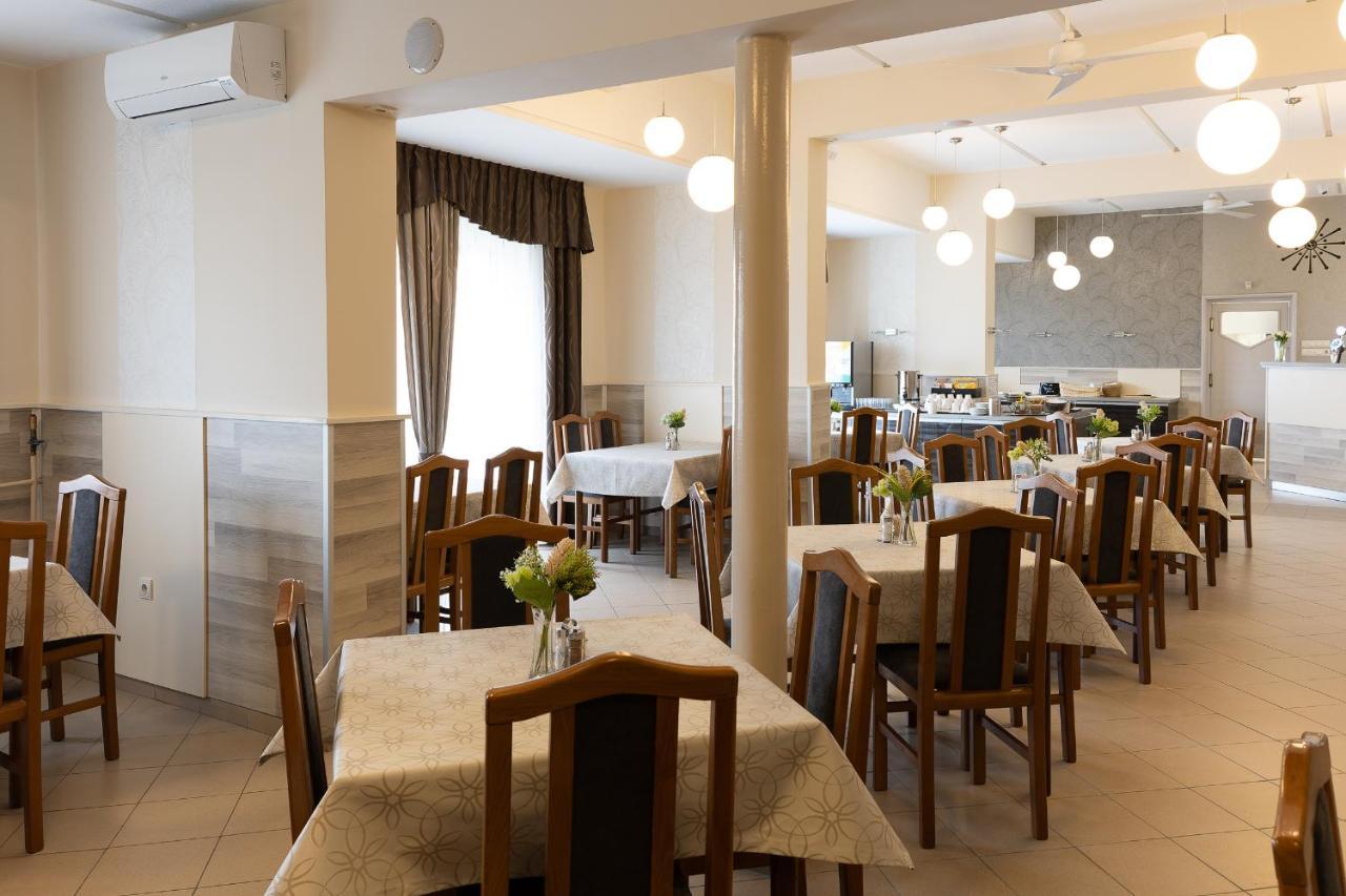Napfeny Hotel Zalakaros Esterno foto