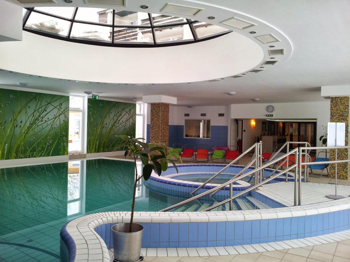 Napfeny Hotel Zalakaros Esterno foto
