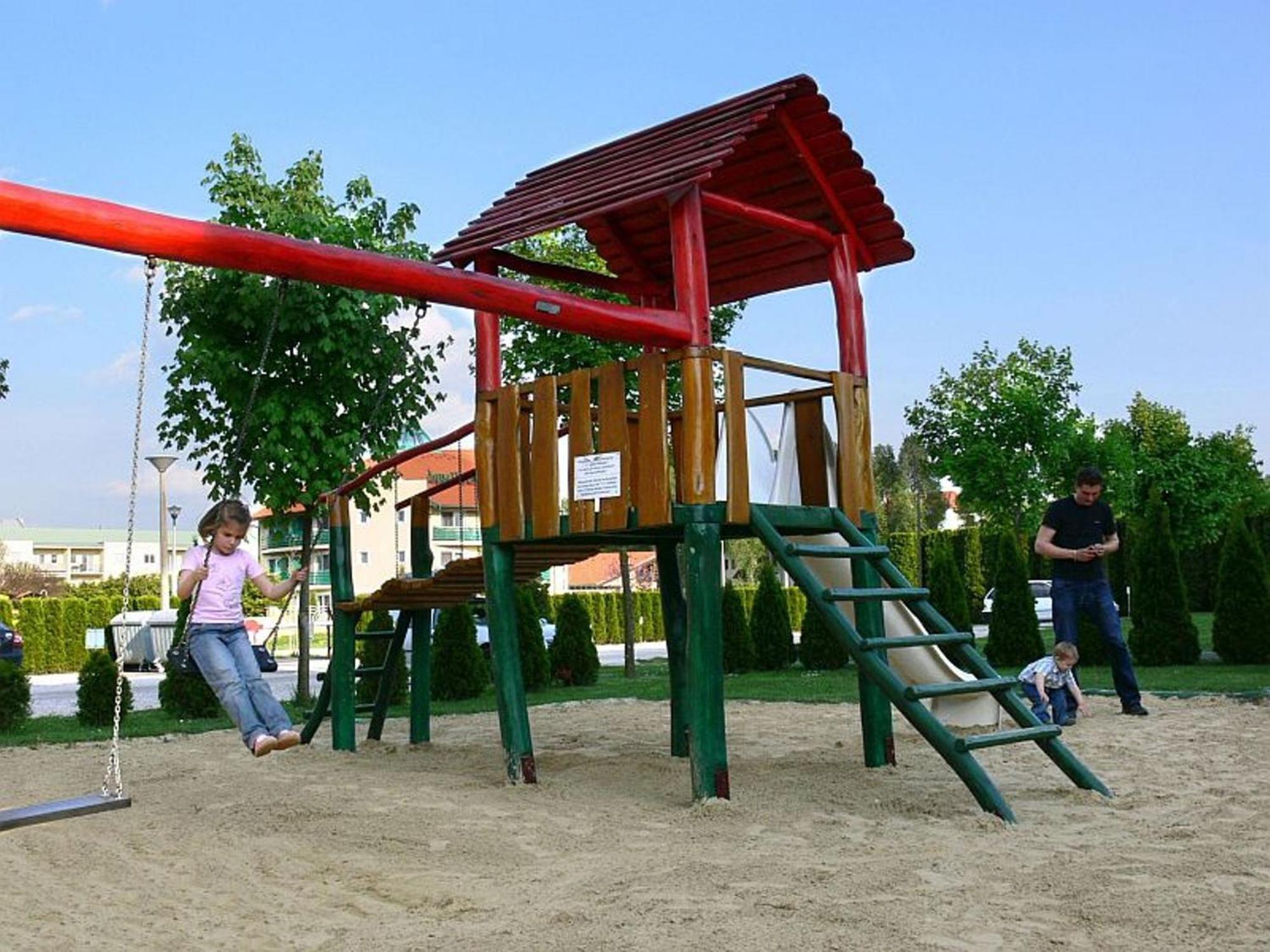 Napfeny Hotel Zalakaros Esterno foto